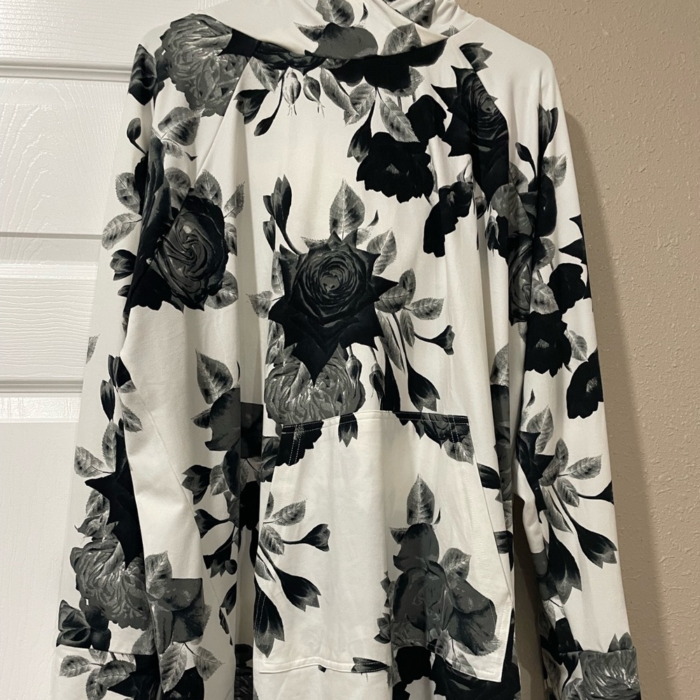 Lularoe Amber hoodie nwot 3x